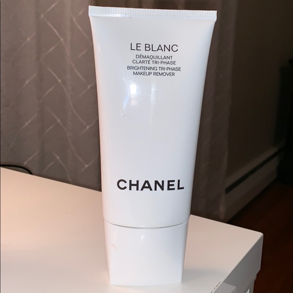 Brightening tri-phase, makeup remover